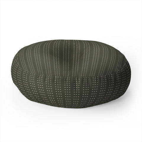 Little Arrow Design Co vert triple dash olive Floor Pillow Round