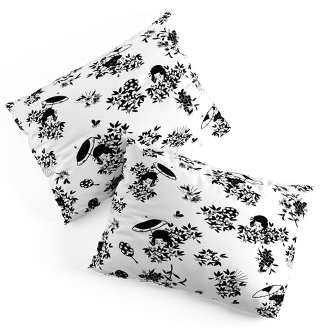 LouBruzzoni Black and white oriental pattern Pillow Shams