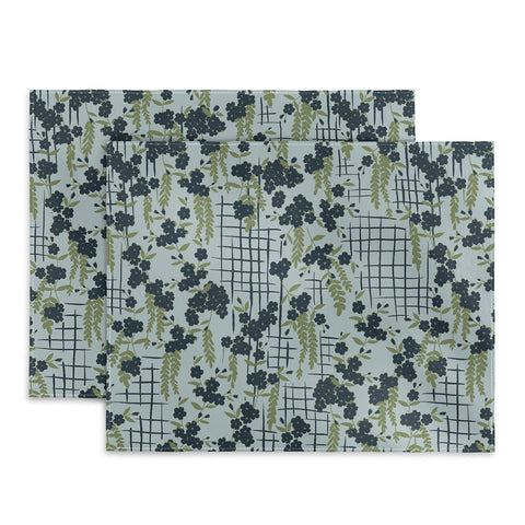 LouBruzzoni Blue flowers and checks Placemat