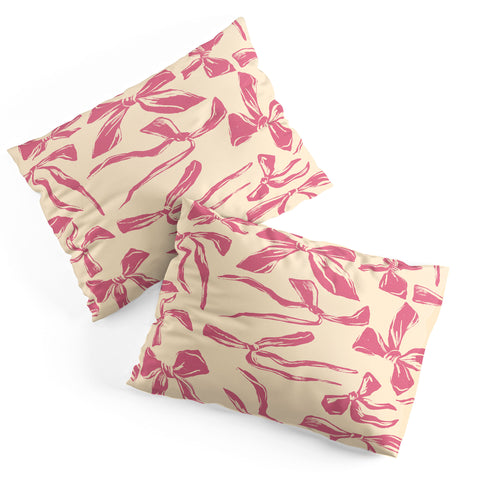LouBruzzoni Pink bow pattern Pillow Shams