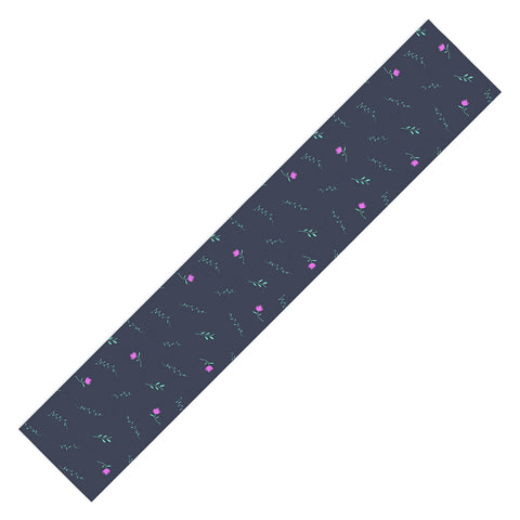 Lyman Creative Co Floral Vines Table Runner