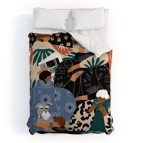 Maggie Stephenson Proper festivities Comforter