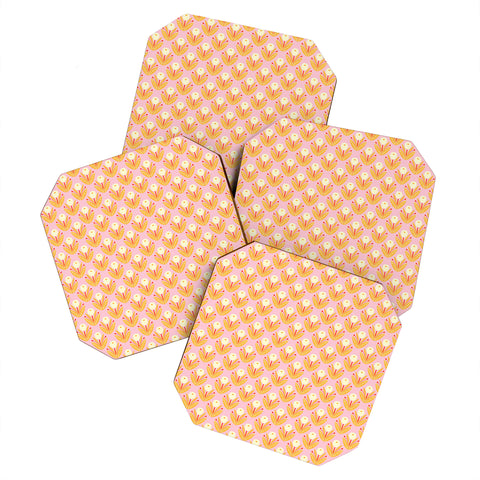 Maritza Lisa Happy White Dahlias Pattern Coaster Set