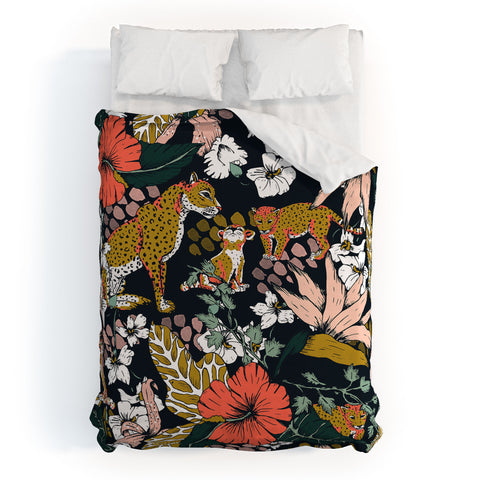 Marta Barragan Camarasa Animal print dark jungle Duvet Cover