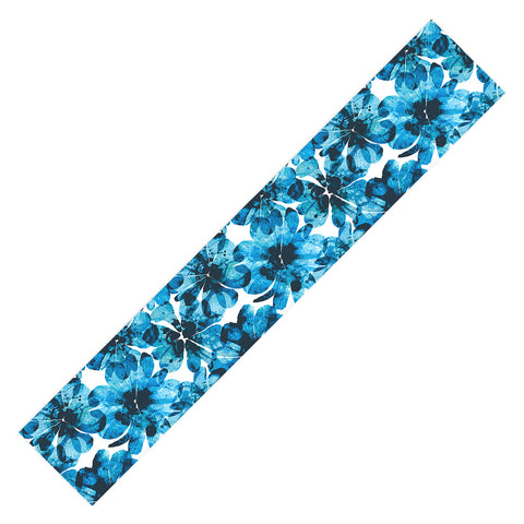 Marta Barragan Camarasa Blueish flowery brushstrokes Table Runner
