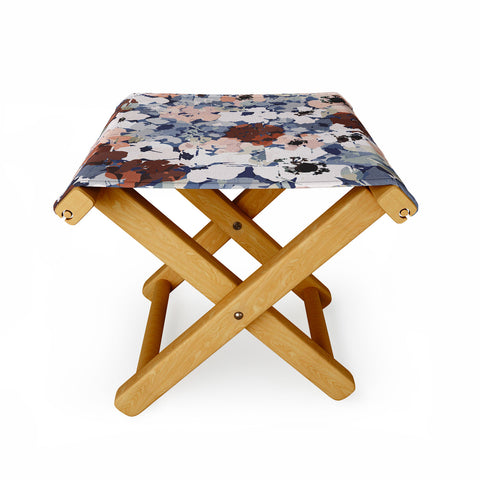 Marta Barragan Camarasa Distorted garden tiles 3M Folding Stool