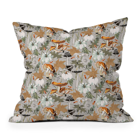 Marta Barragan Camarasa Giving way to autumn A Throw Pillow