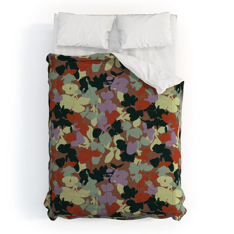 Marta Barragan Camarasa Retro Bloom Medley Comforter