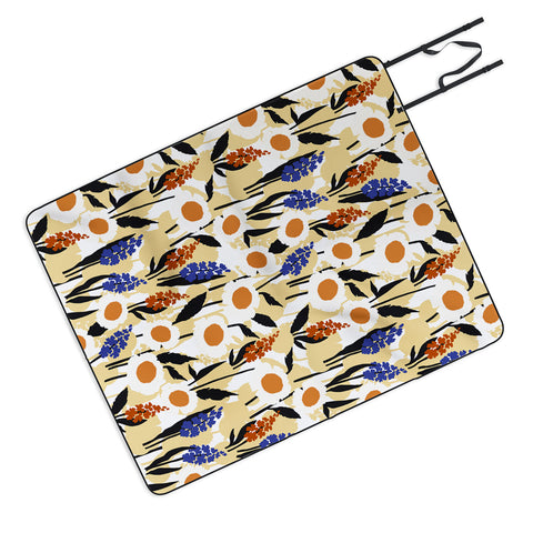 Marta Barragan Camarasa Simple blooming meadow 23C Picnic Blanket