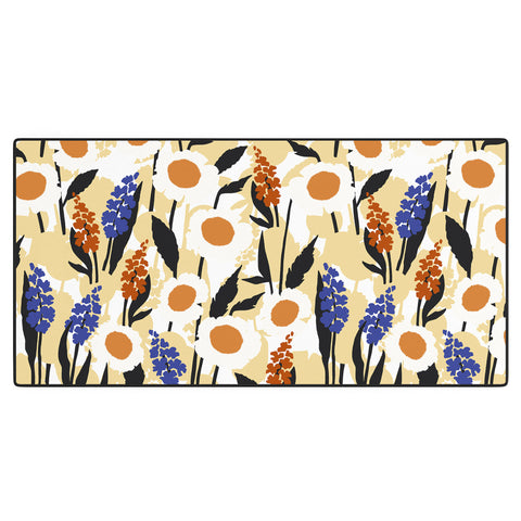 Marta Barragan Camarasa Simple blooming meadow 23C Desk Mat