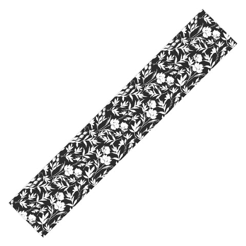 Marta Barragan Camarasa The black and white garden APD Table Runner