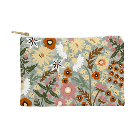 Marta Barragan Camarasa The leafy garden 23E Pouch