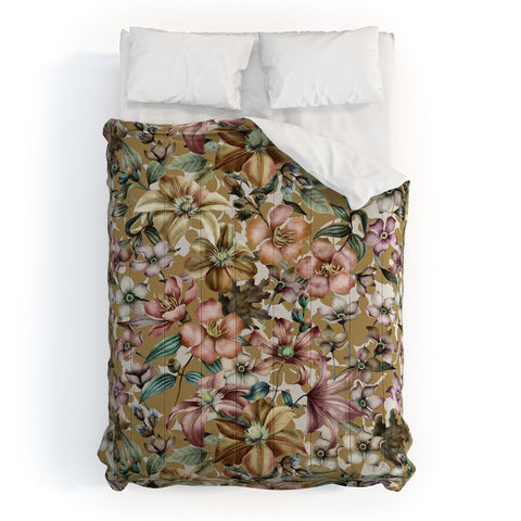 Marta Barragan Camarasa Vintage dramatic garden 01 Comforter
