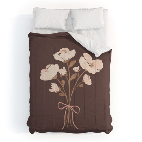 marufemia Delicate bouquet of flowers wi Comforter