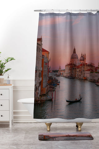 Matias Alonso Revelli Venezia Shower Curtain And Mat