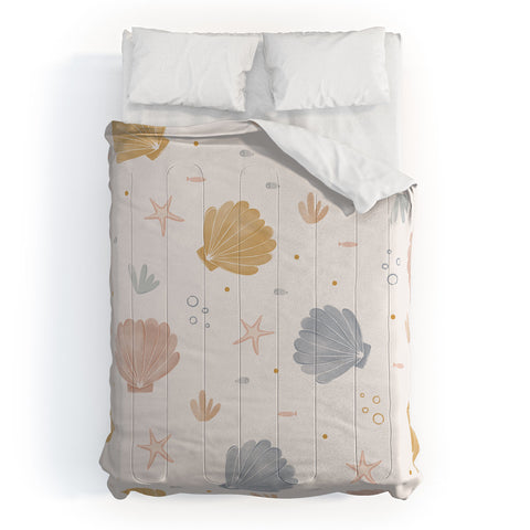 Menina Lisboa Shells and Starfish Comforter
