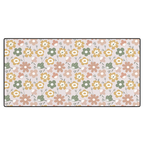 Menina Lisboa Spring Daisies Desk Mat