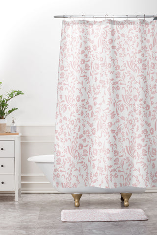 Mieken Petra Designs ditsytoilefloral pink Shower Curtain And Mat