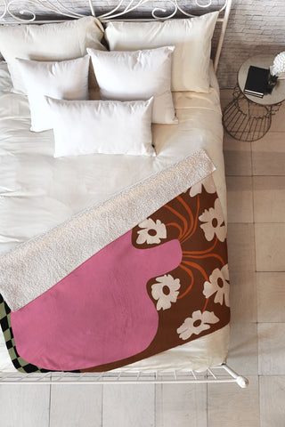 Miho Big pot with flower Fleece Throw Blanket