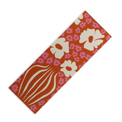 Miho flowerpot in orange and pink Yoga Mat