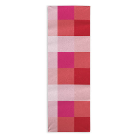 Miho geometrical color illusion Yoga Towel