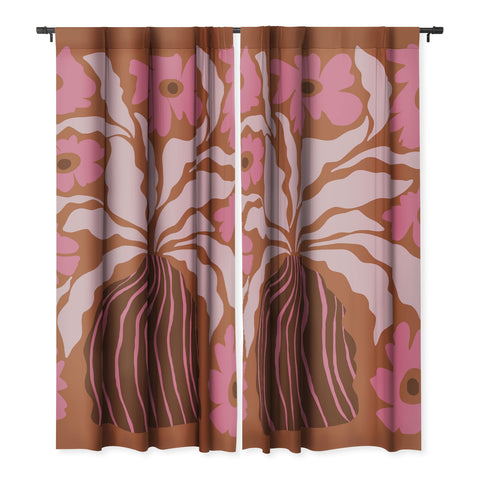 Miho Midcentury blooming pot Blackout Non Repeat