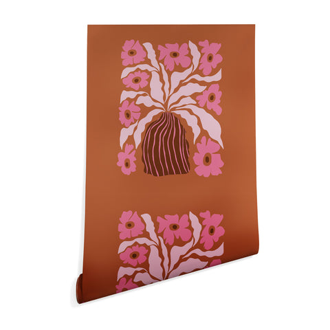 Miho Midcentury blooming pot Wallpaper