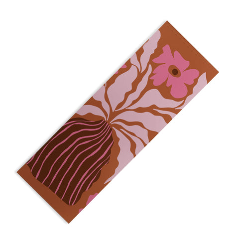 Miho Midcentury blooming pot Yoga Mat