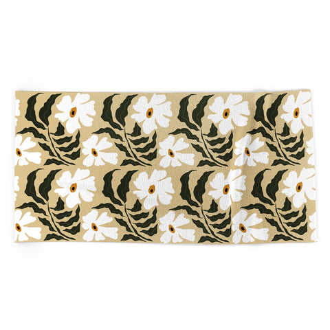 Miho White daisy I Beach Towel
