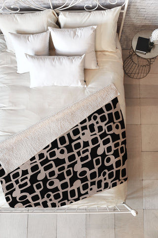 Mirimo Ariadne Fleece Throw Blanket