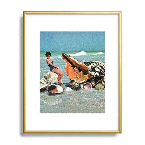 MsGonzalez Greetings from Seashells Metal Framed Art Print