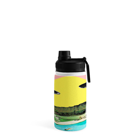 MsGonzalez Invasion on vacation UFO Water Bottle