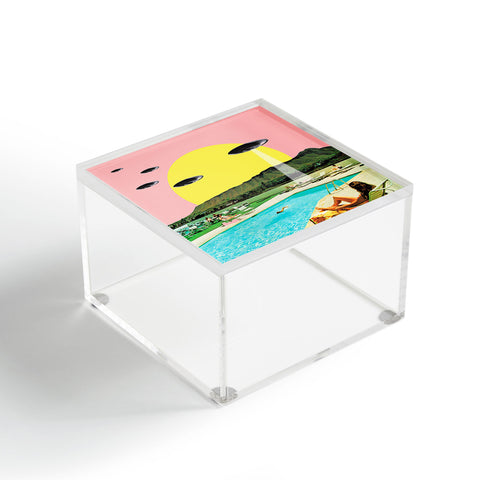 MsGonzalez Invasion on vacation UFO Acrylic Box