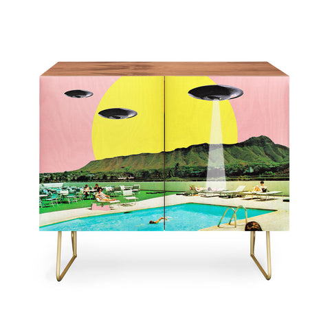 MsGonzalez Invasion on vacation UFO Credenza