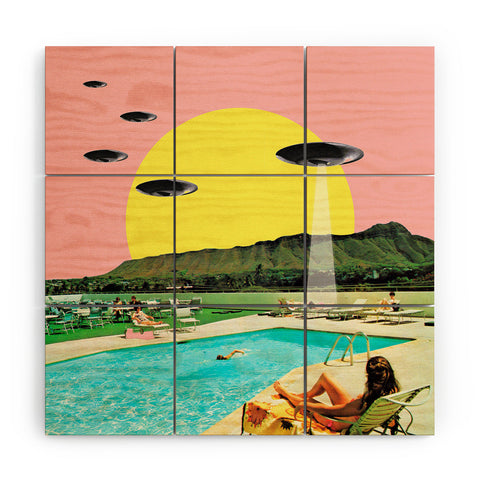 MsGonzalez Invasion on vacation UFO Wood Wall Mural