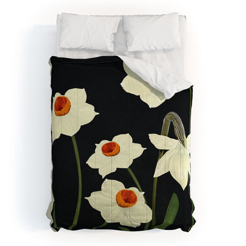 Nadja Beautiful Summer Flowers I Comforter