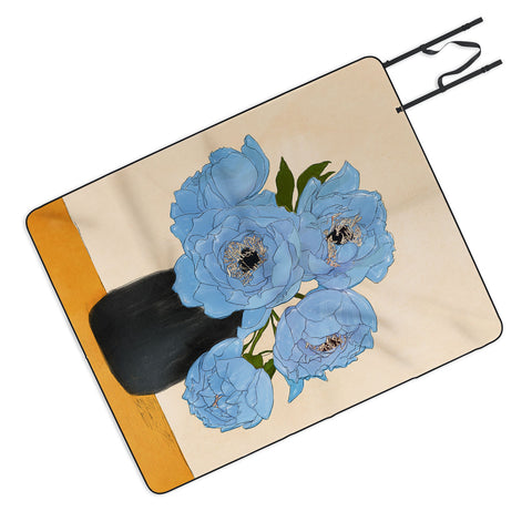 Nadja Bouquet Gift Blue Picnic Blanket