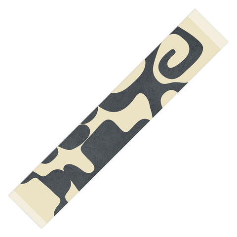 Nadja Modern Abstract Shapes 1 Table Runner