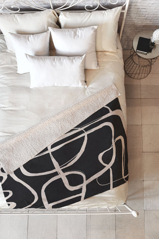 Nadja Modern Minimalist One Line Art Fleece Throw Blanket