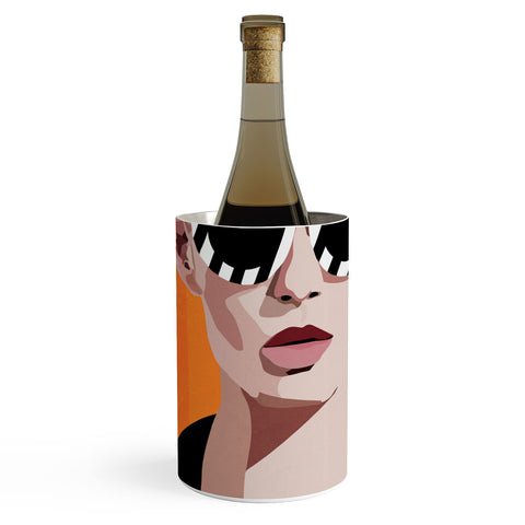 Nadja The Face of Fashion 6 Wine Chiller