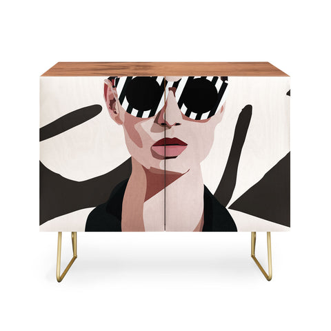 Nadja The Face of Fashion 7 Credenza