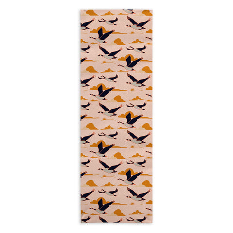 Nika GEESE FLIGHT TOGETHER Yoga Towel
