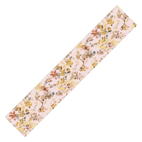 Ninola Design Rustic Cottage Wild Nature Pink Table Runner