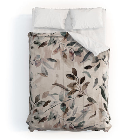 Ninola Design Winter Leaves Neutral Comforter