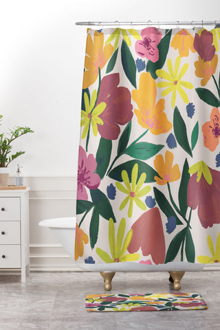 Oris Eddu Floral Magic I Shower Curtain And Mat