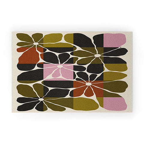 Parrott Paints Block Flowers Welcome Mat