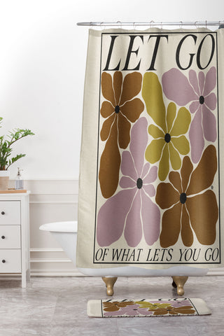 Parrott Paints Let Go I Shower Curtain And Mat