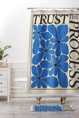 Parrott Paints Trust I Shower Curtain And Mat