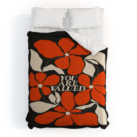 Parrott Paints Valued Comforter