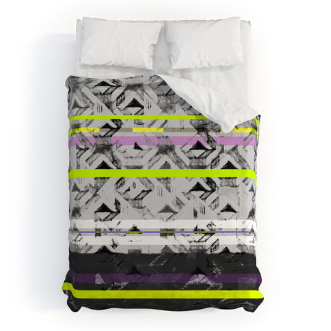 Pattern State Triangle Lands Duvet Cover